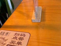 -莲餐厅·湖北菜·潜江小龙虾店(愚园路店)