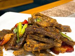 蕨巴炒腊肉-苗姑酒堂(仁义社区店)