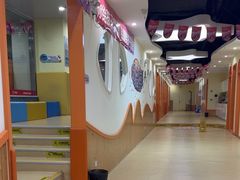 -蓝旗亲子游泳(范湖万达广场店)