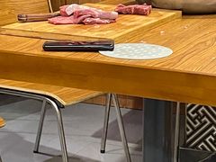 大堂-一杆旗抓饭