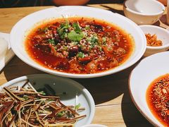 -嫩芽 ·地道重庆菜(十八梯露台夜景店)