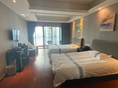 -醉江景酒店式公寓(桐庐利时广场店)