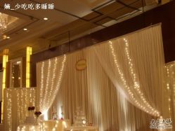 点击看大图 婚礼布置-上海复旦皇冠假日酒店·宴会厅