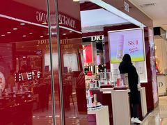 -新百广场(地铁站)