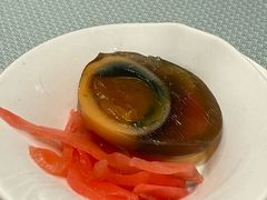 松花皮蛋配酸薑-镛记酒家