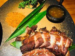 纳西烤山猪-觅山云南菜(泊富ICITY店)