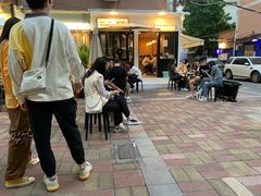 -CowCow其其·牛杂咖啡公司(六运店)