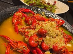 -沪小胖·小龙虾·蓝龙王(八佰伴店)