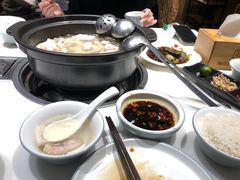 -东椰·海南椰子鸡火锅(朝阳门店)