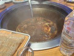 -山里屯铁锅炖·东北菜(康桥店)