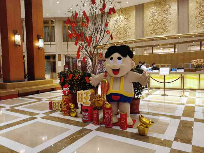 上海神旺大酒店-"朋友来上海旅游,看一下附近的酒店点评,感.