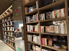-茑屋书店(天目里店)