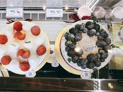 -花花卷卷·鲜食蛋糕(静安久光百货店)