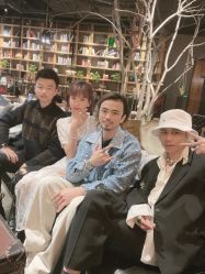 -BULB STUDIO 巴柏明星发型工作室