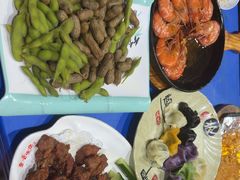 -老东镇啤酒屋海鲜加工·蒸汽海鲜·海鲜烧烤(台东店)