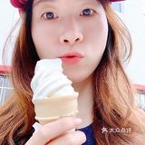 抓住吃冰淇淋最后的尾巴