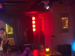 -夜火烤摊·东北烧烤酒场·老杨小黄鱼