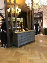 -侨治发型