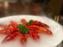 -沪小胖小龙虾(淮海中路旗舰店)