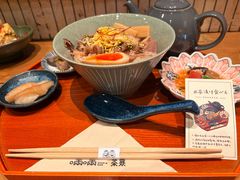 -啢啢茶寮(芳华横街店)