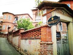 -莫泰酒店(厦门万象城火车站地铁站店)