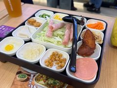 -阿香米线(凯德广场.1818店)