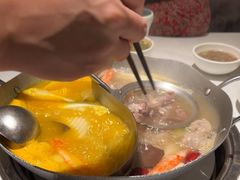 -左庭右院鲜牛肉火锅(金山万达店)