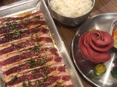 -明洞阿姨·韩式酱蟹烤肉·创意料理(三元桥店)