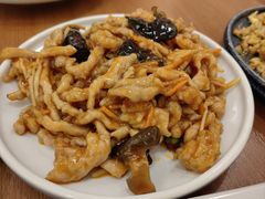 鱼香肉丝-老昌春饼(中央大街店)