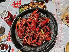 -肥肥虾庄·金牌油焖大虾(杨园滨江时代walk店)