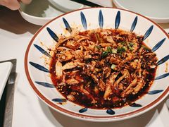 -黄记煌三汁焖锅(新佳丽江汉路店)