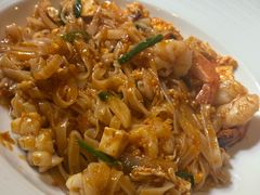 -Sala Thai Restaurant
