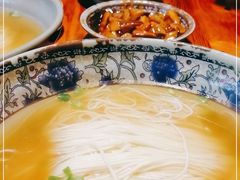 -老外婆本帮面(塔城路店)