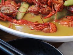 -陆记牛庄·碳锅龙虾烧烤(爱上花园店)