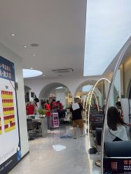 -吉艺心专业美发造型