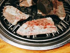 -唯成•韩国炭火烤肉 유성고기