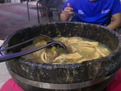 -墨脱石锅椰子鸡•香草鸭•东山羊(大东海店)