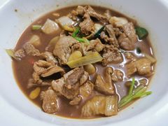 -香猪美食(中心店)