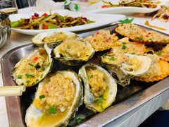 -覃记海鲜美食餐厅