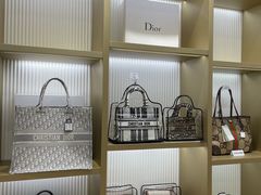 -109度二手奢侈品手表包包珠宝回收(新天地店)