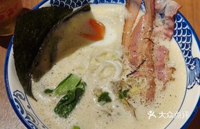 Oyster Chicken Soup Ramen DX