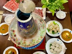 -爱新觉罗福臨火锅馆(万科滑雪场店)