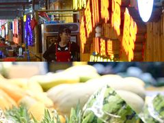 -三亚火车头万人海鲜广场