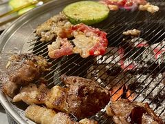 -围炉肉舍•炭烤活鳗•丹东海鲜烤肉(步行街店)