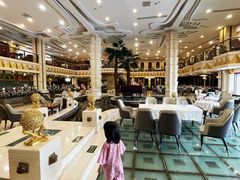 -碧中海汤泉汗蒸酒店