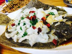 -老码头海鲜烧烤炒菜(广西路店)