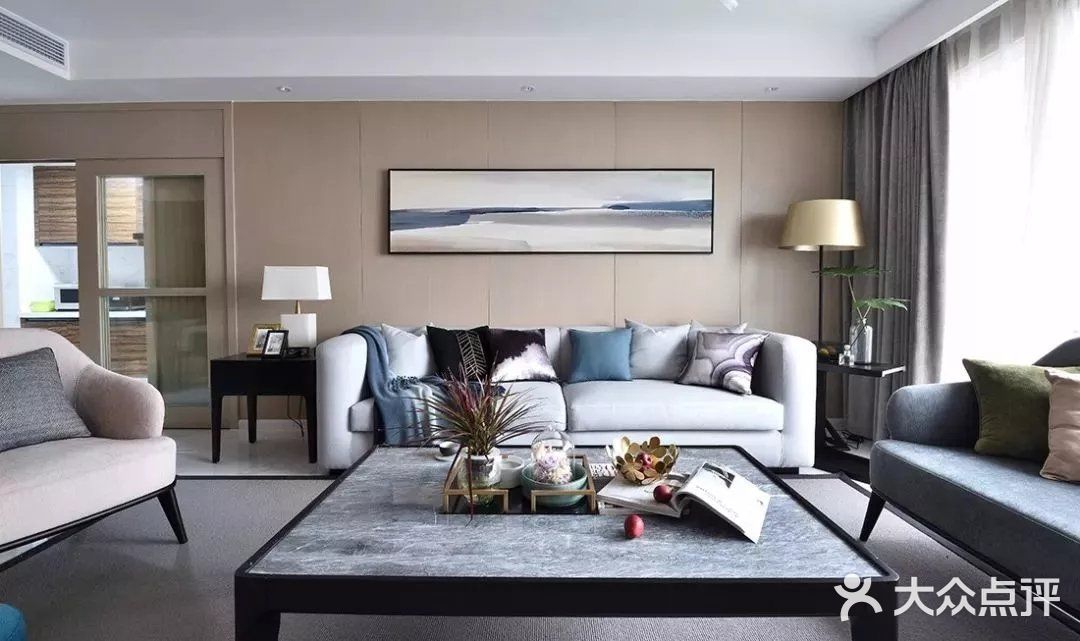 今日分享[礼花]沙发背景墙装修，你家这样装，美到没朋友！  