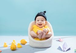 -小熊维尼高端儿童摄影(宝安旗舰店)