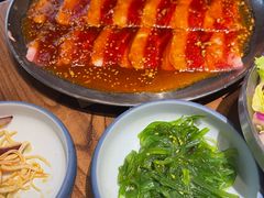 -明洞阿姨·韩式酱蟹烤肉·创意料理(三元桥店)