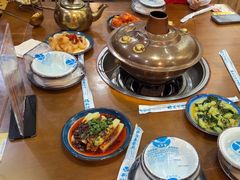 -岳记兴隆·青城腊排铜火锅(融创店)